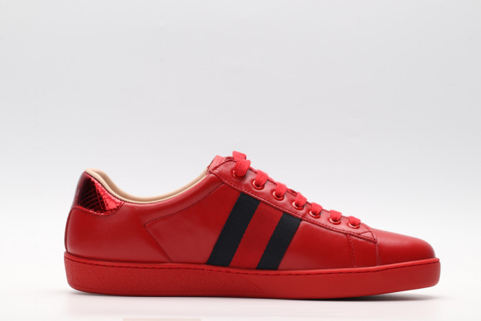 G*u*i low-top sneaker